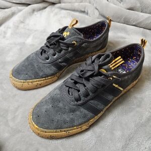 Adidas x NBA Suede Low Sneakers Gray/Yellow – Men’s Size 9